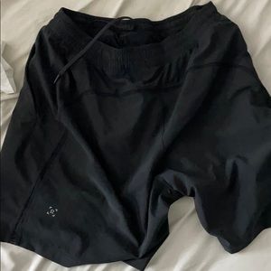 lulu lemon men’s shorts